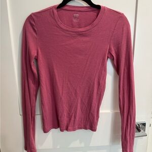GAP Women's Rose Long Sleeve Tee